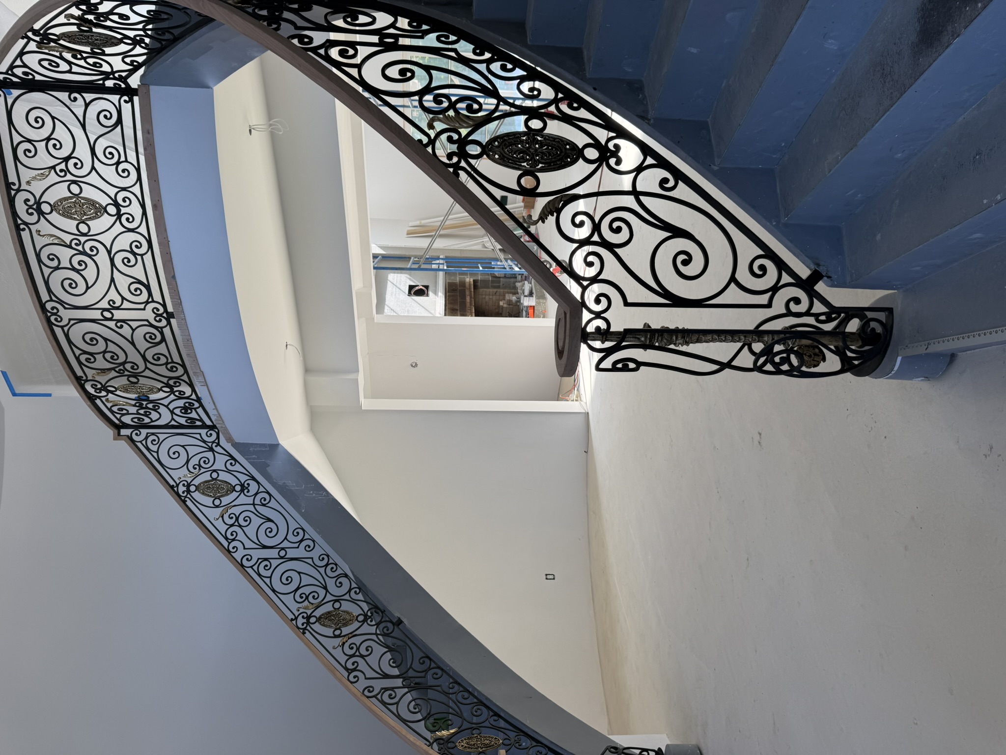 The Medallion Scrollwork Staircase — photo 22